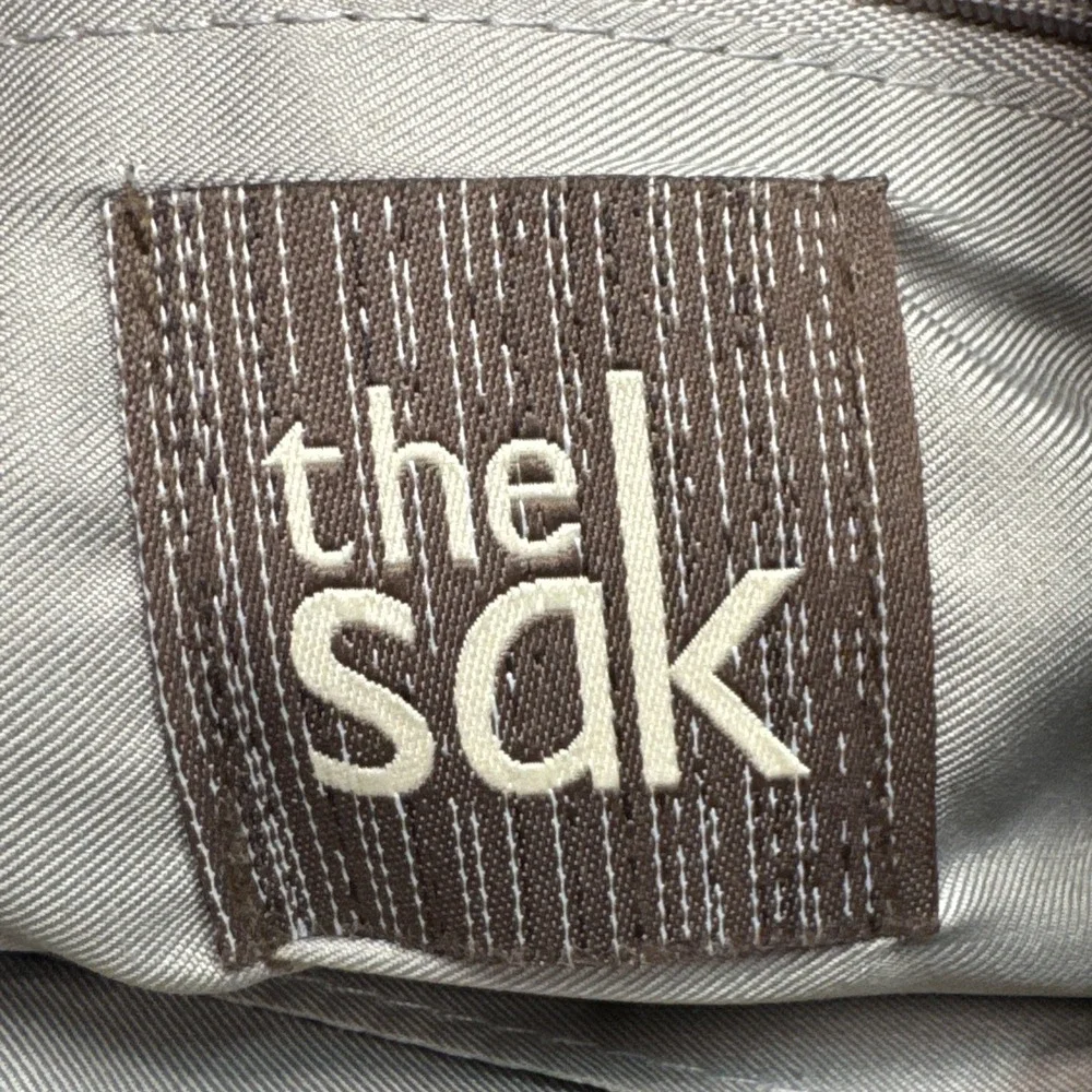 The Sak Wristlet Purse Clutch Boho Crochet Strap Zipper Pocket Grey Peace